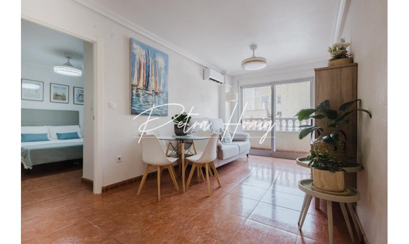 Apartment - Resales - Torrevieja - Centro