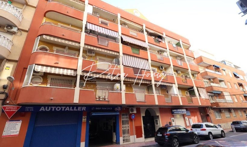 Apartment - Resales - Torrevieja - Centro