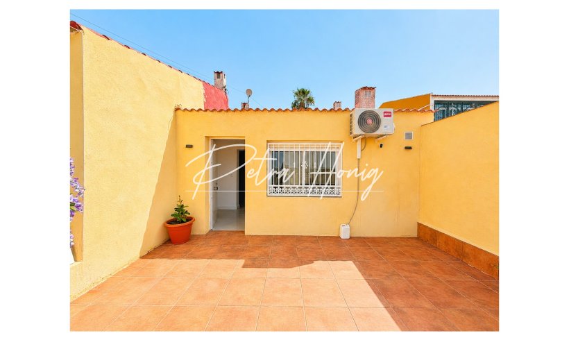 Apartment - Resales - Torrevieja - La Siesta - El Salado - Torreta
