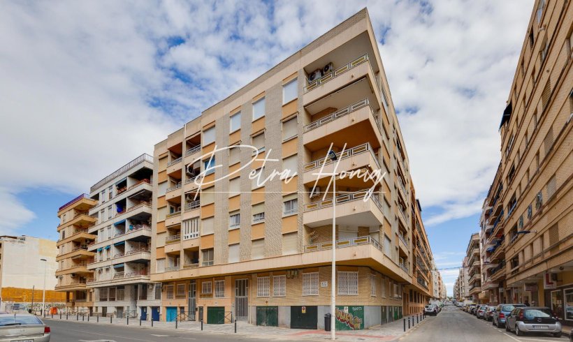 Apartment - Resales - Torrevieja - Playa del Cura