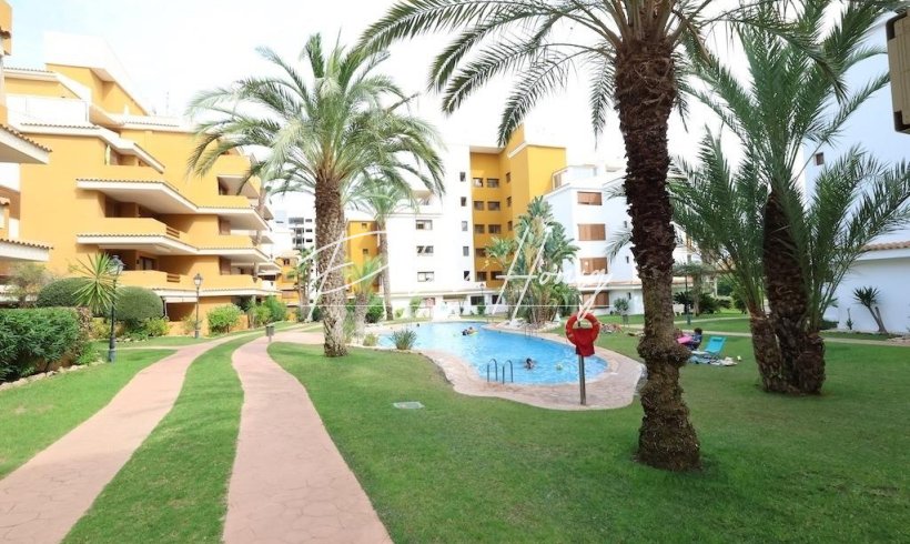 Apartment - Resales - Torrevieja - Punta prima