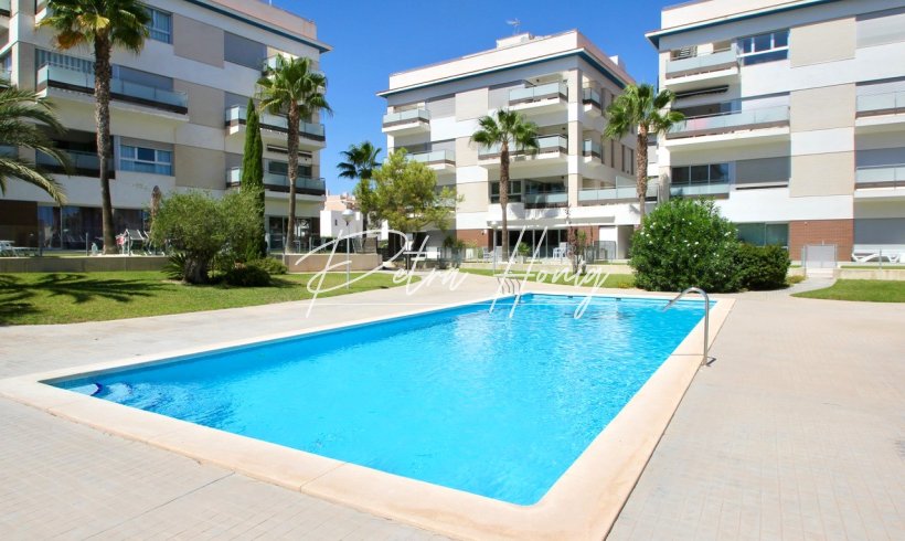 Apartment - Resales - Villamartin - Villamartin