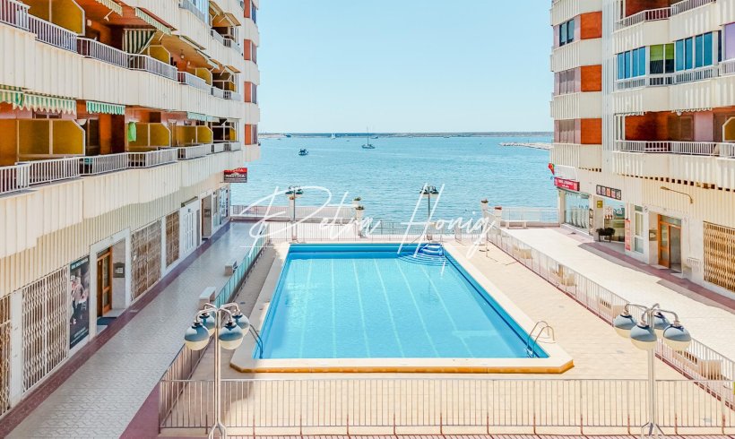 Appartement - A Vendre - Torrevieja - Playa del Acequion