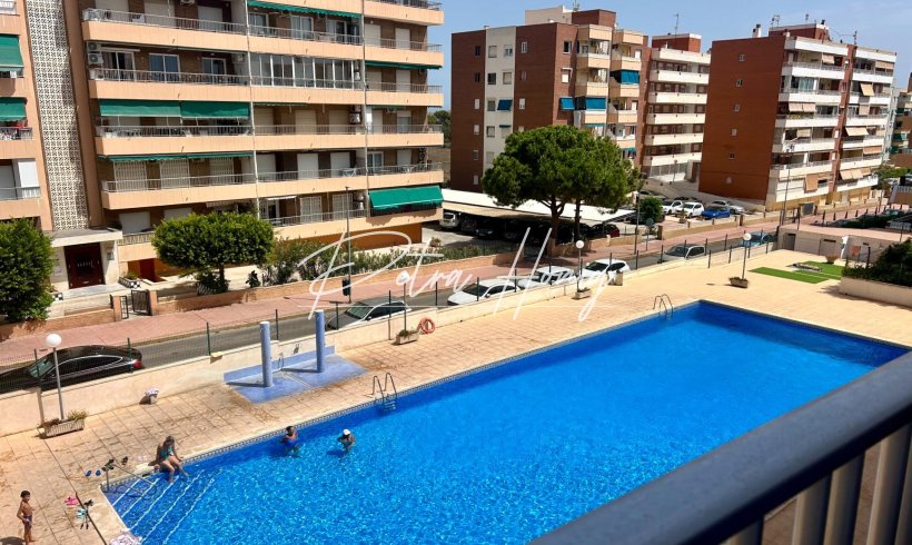 Appartement - A Vendre - Torrevieja - Punta prima