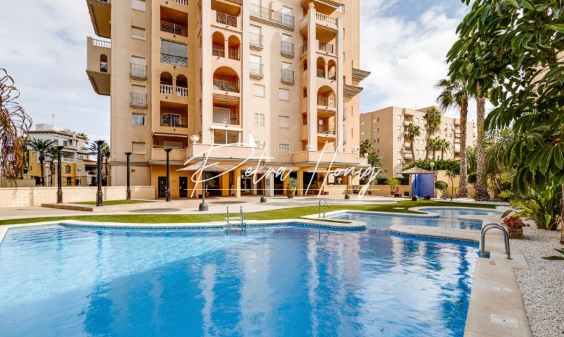 Appartement - A Vendre - Torrevieja - Torrevieja