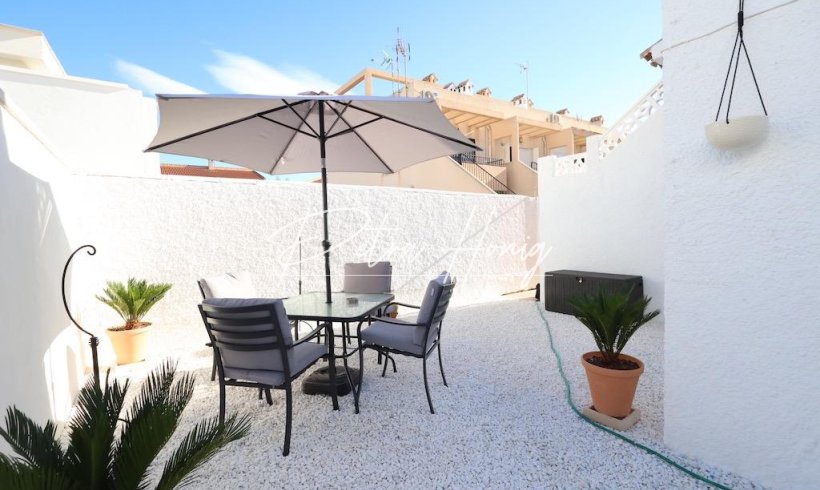 Bungalow - Sale - Torrevieja - Los Frutales
