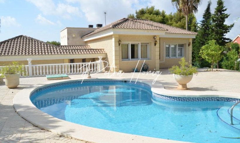 Chalet - Reventa - Campoamor - OC-77094