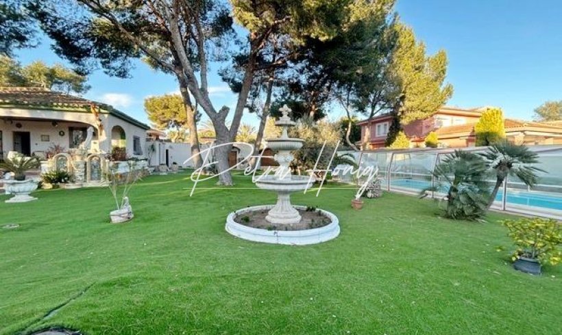 Chalet - Reventa - Orihuela Costa - UR-12127