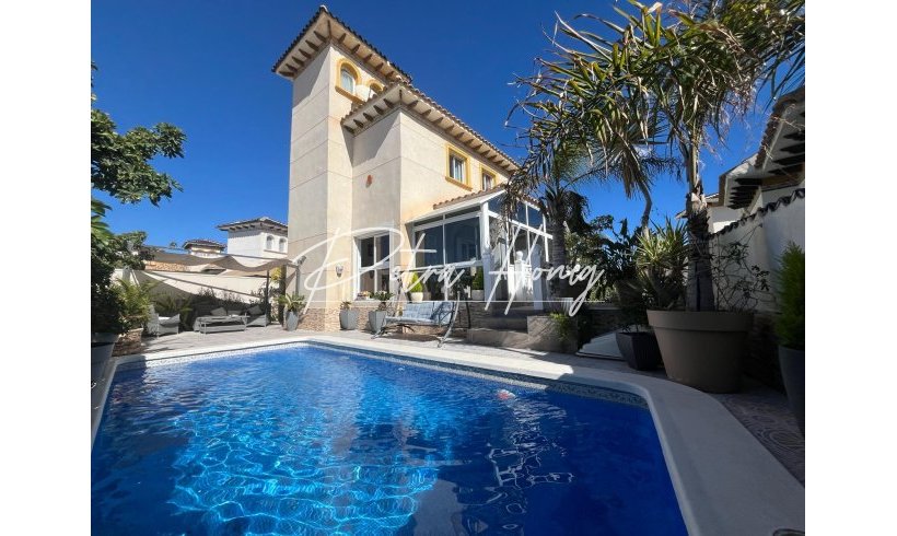 Chalet - Reventa - Playa Flamenca - Orihuela Costa