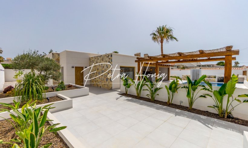 Chalet - Reventa - Torrevieja - GL-11167