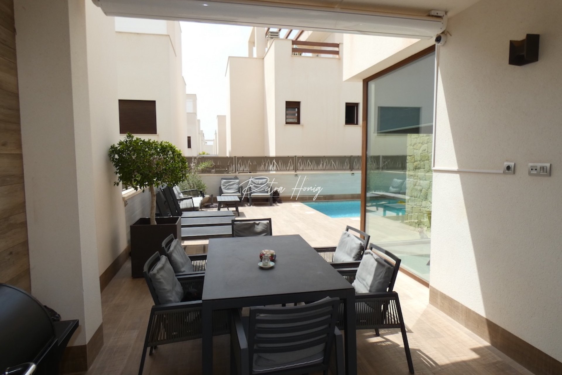 Commercial rentals - Villa - Ciudad Quesada - Pueblo Bravo