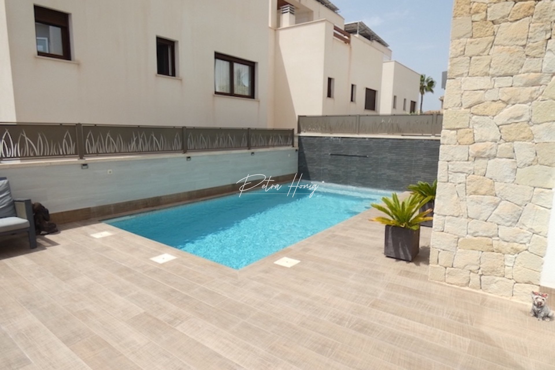 Commercial rentals - Villa - Ciudad Quesada - Pueblo Bravo
