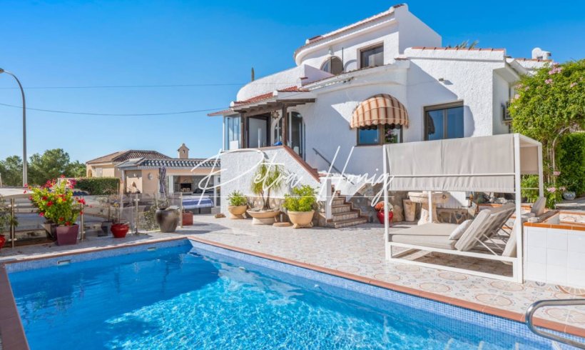 Einfamilienhaus - Gebrauchtobjekte - Ciudad Quesada - 941