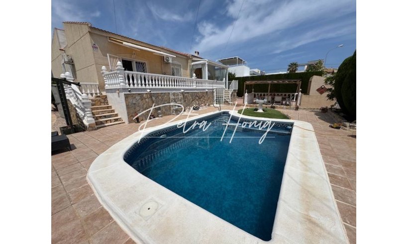 Einfamilienhaus - Gebrauchtobjekte - Ciudad Quesada - 957