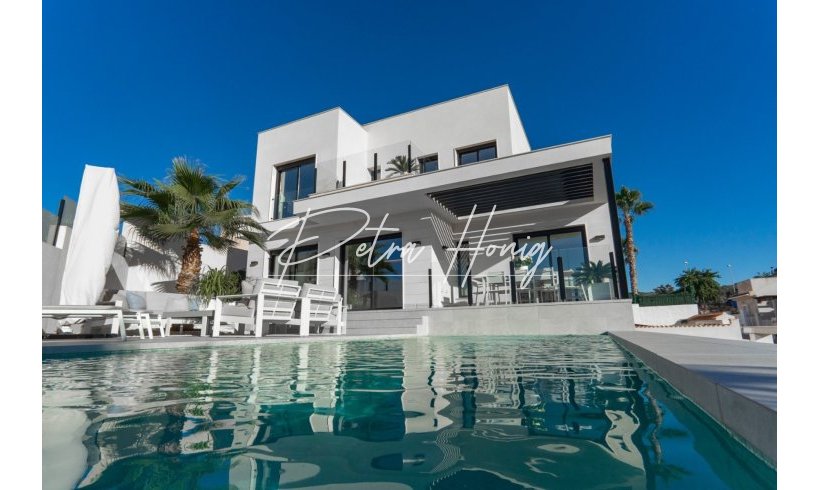 Einfamilienhaus - Gebrauchtobjekte - Ciudad Quesada - AD-231