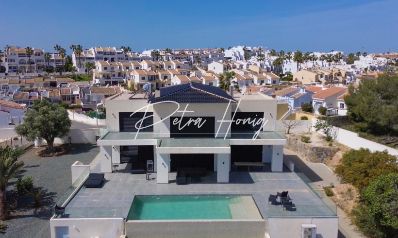 Einfamilienhaus - Gebrauchtobjekte - Ciudad Quesada - Town Center