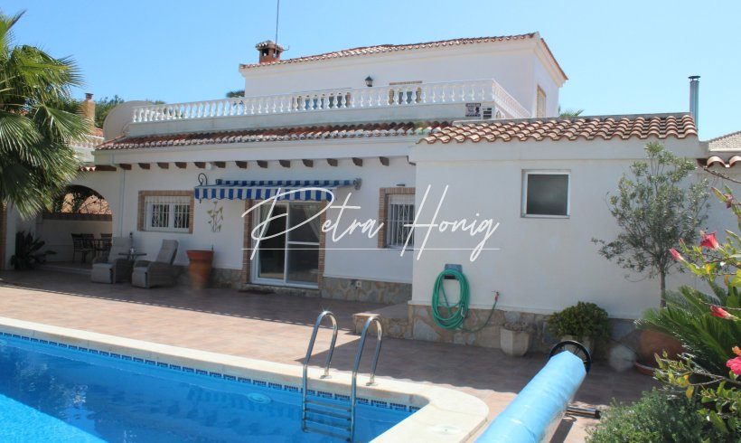 Einfamilienhaus - Gebrauchtobjekte - La Zenia - 750