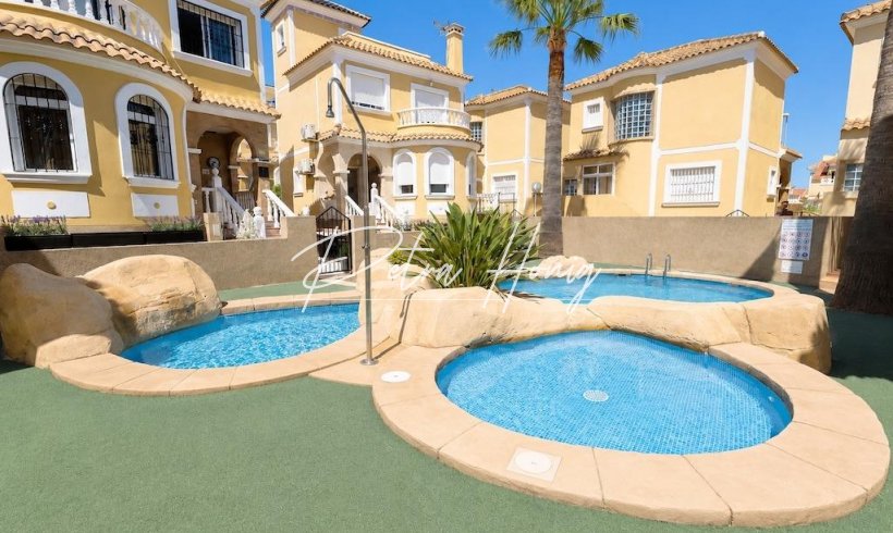 Einfamilienhaus - Gebrauchtobjekte - Orihuela Costa - Las Filipinas