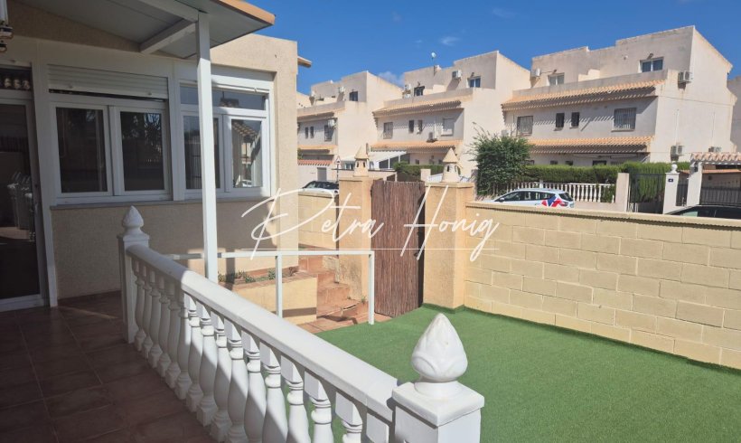 Einfamilienhaus - Gebrauchtobjekte - Orihuela Costa - TS-29076