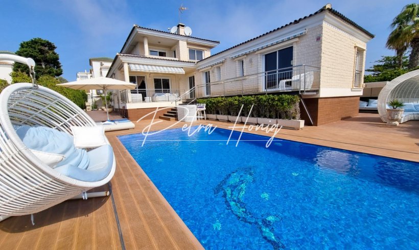 Einfamilienhaus - Gebrauchtobjekte - Torrevieja - La Mata