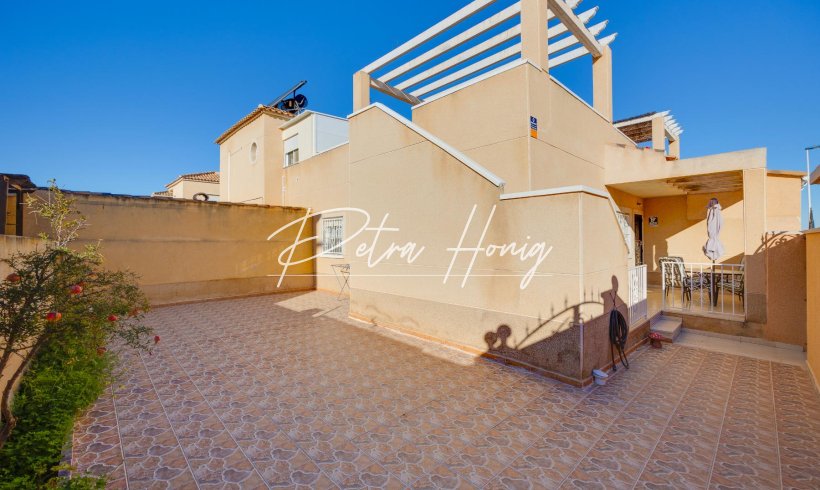 Einfamilienhaus - Gebrauchtobjekte - Torrevieja - TS-94930