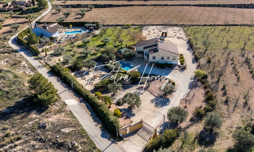Finca - Gebrauchtobjekte - Other areas - CB-45372