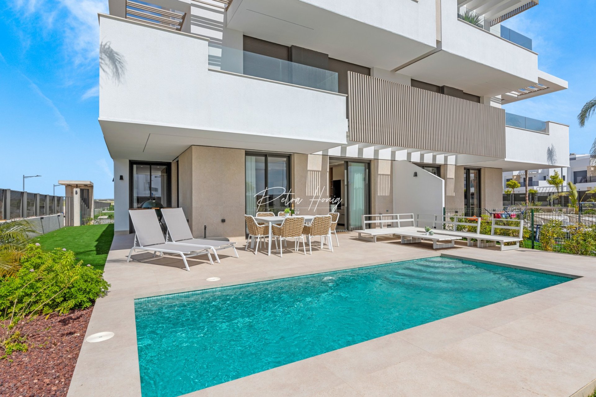 Gebrauchtobjekte - Apartment - Other areas - Santa Rosalia Lake And Life Resort