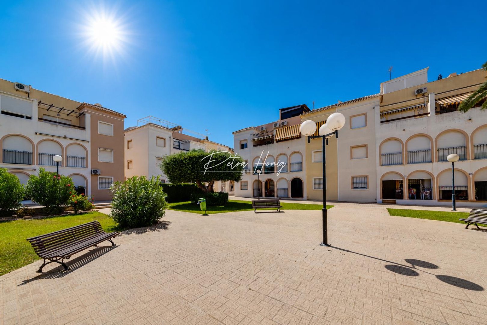 Gebrauchtobjekte - Bungalow - Torrevieja - Playa De Los Náufragos