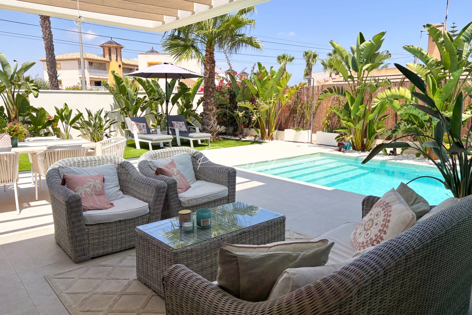 Gebrauchtobjekte - Einfamilienhaus - Cabo Roig