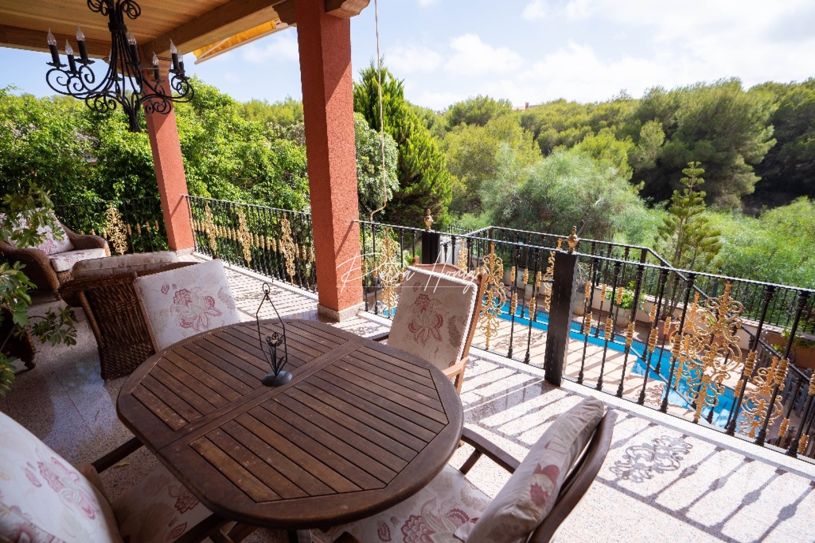 Gebrauchtobjekte - Einfamilienhaus - Campoamor