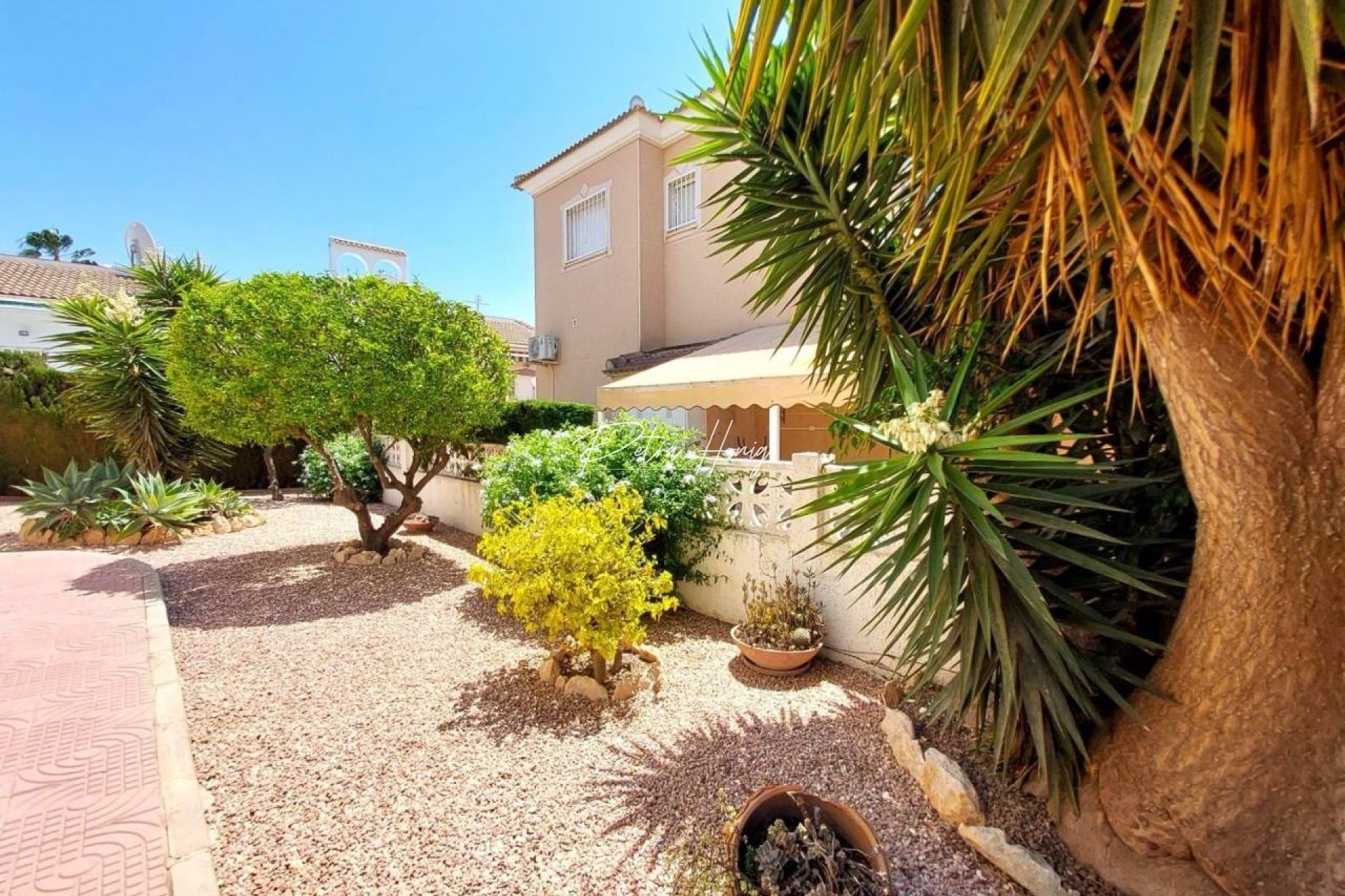 Gebrauchtobjekte - Einfamilienhaus - Ciudad Quesada - Pueblo Bravo