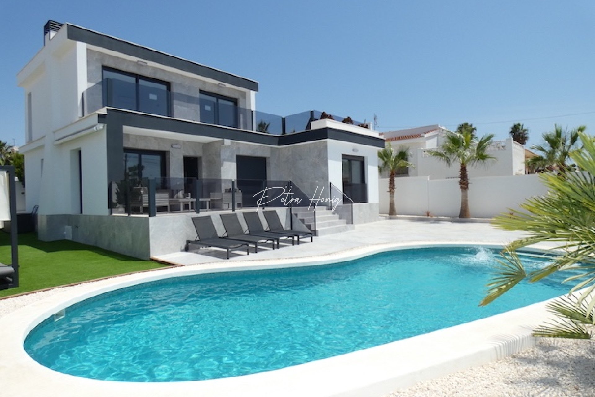Gebrauchtobjekte - Einfamilienhaus - Ciudad Quesada - Town Center
