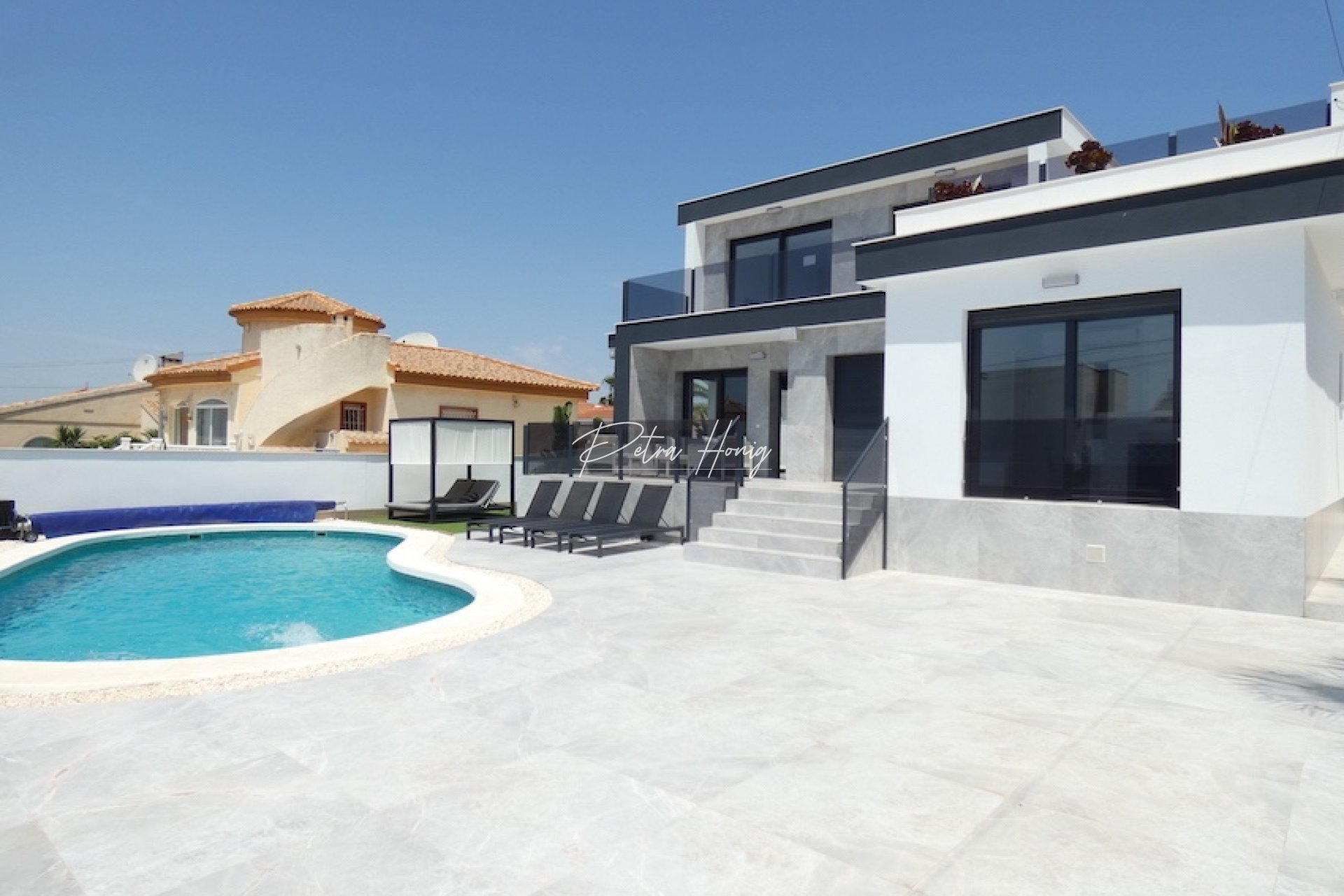 Gebrauchtobjekte - Einfamilienhaus - Ciudad Quesada - Town Center