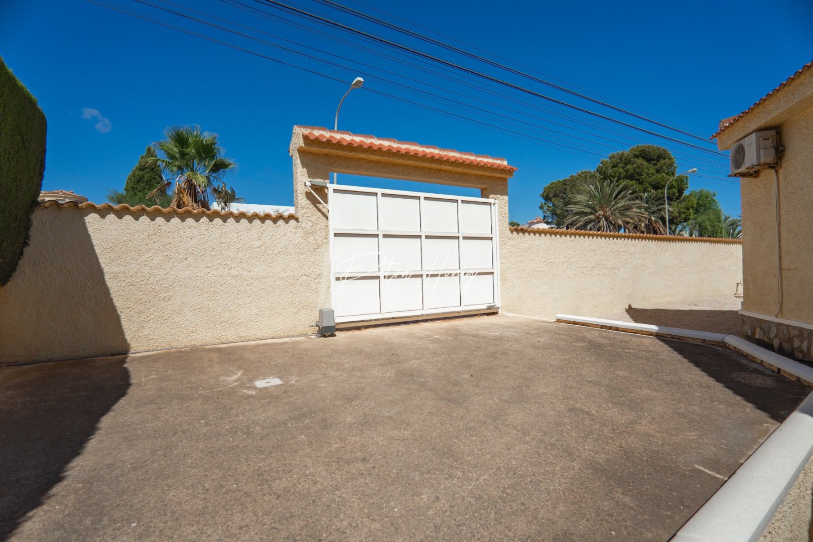 Gebrauchtobjekte - Einfamilienhaus - Ciudad Quesada - Town Center