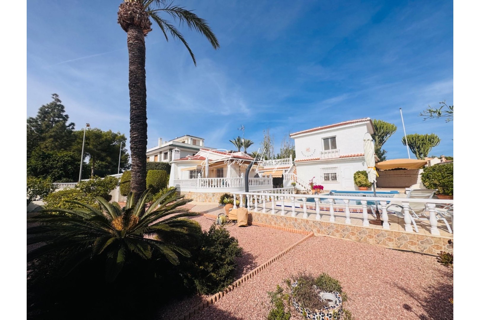 Gebrauchtobjekte - Einfamilienhaus - Ciudad Quesada - Town Center