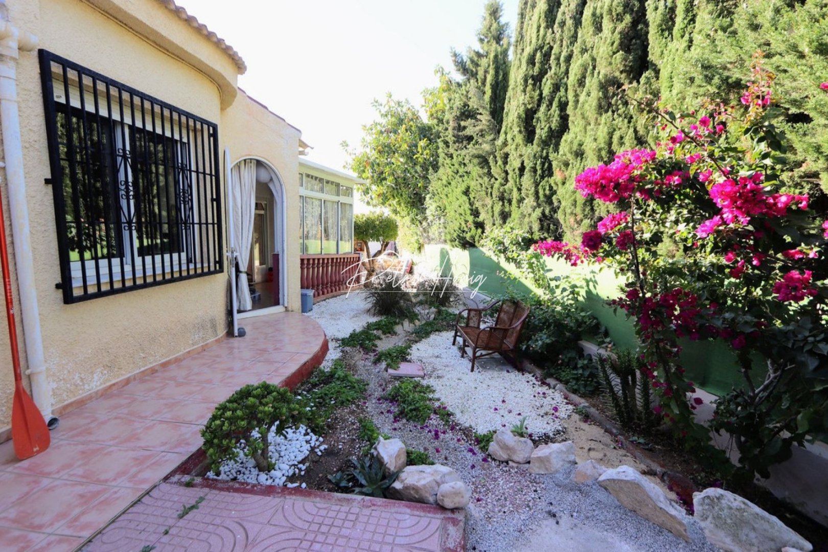 Gebrauchtobjekte - Einfamilienhaus - Ciudad Quesada - Town Center