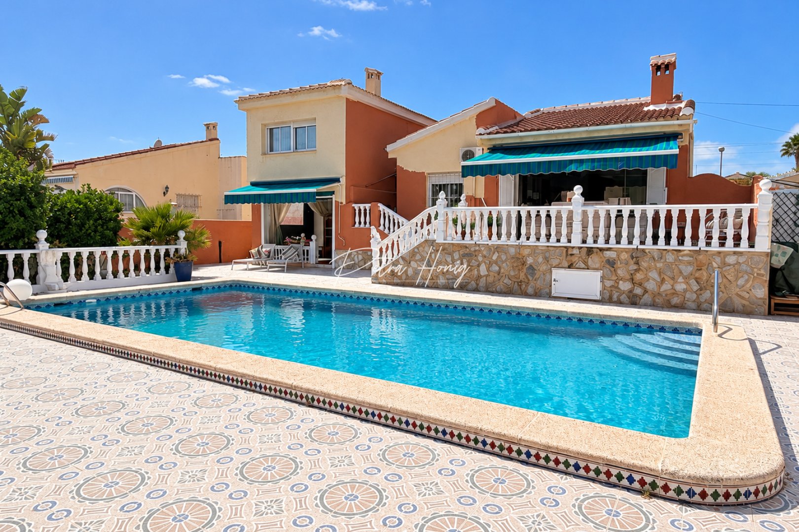 Gebrauchtobjekte - Einfamilienhaus - Ciudad Quesada - Town Center