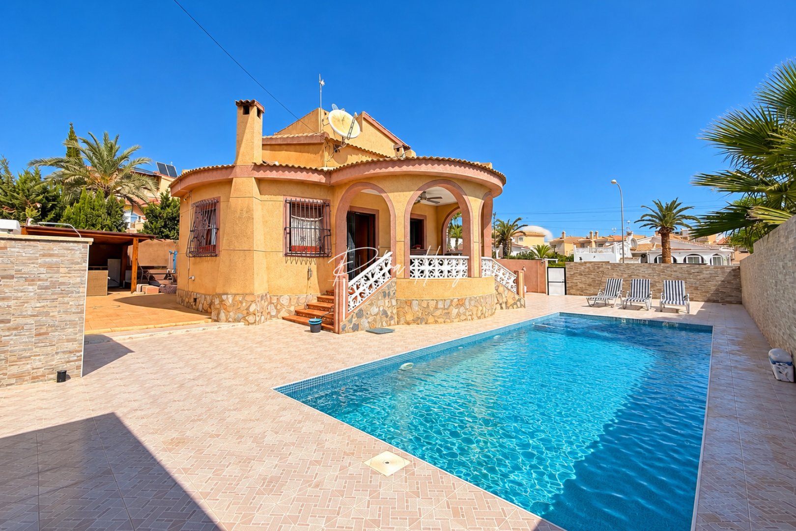 Gebrauchtobjekte - Einfamilienhaus - Ciudad Quesada - Town Center