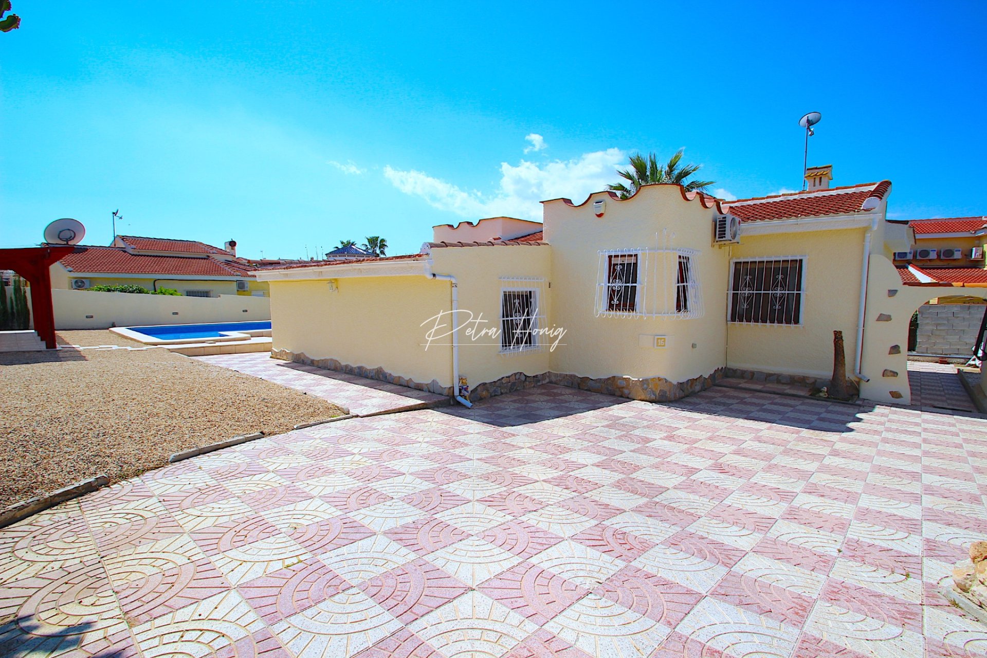 Gebrauchtobjekte - Einfamilienhaus - Ciudad Quesada - Town Center