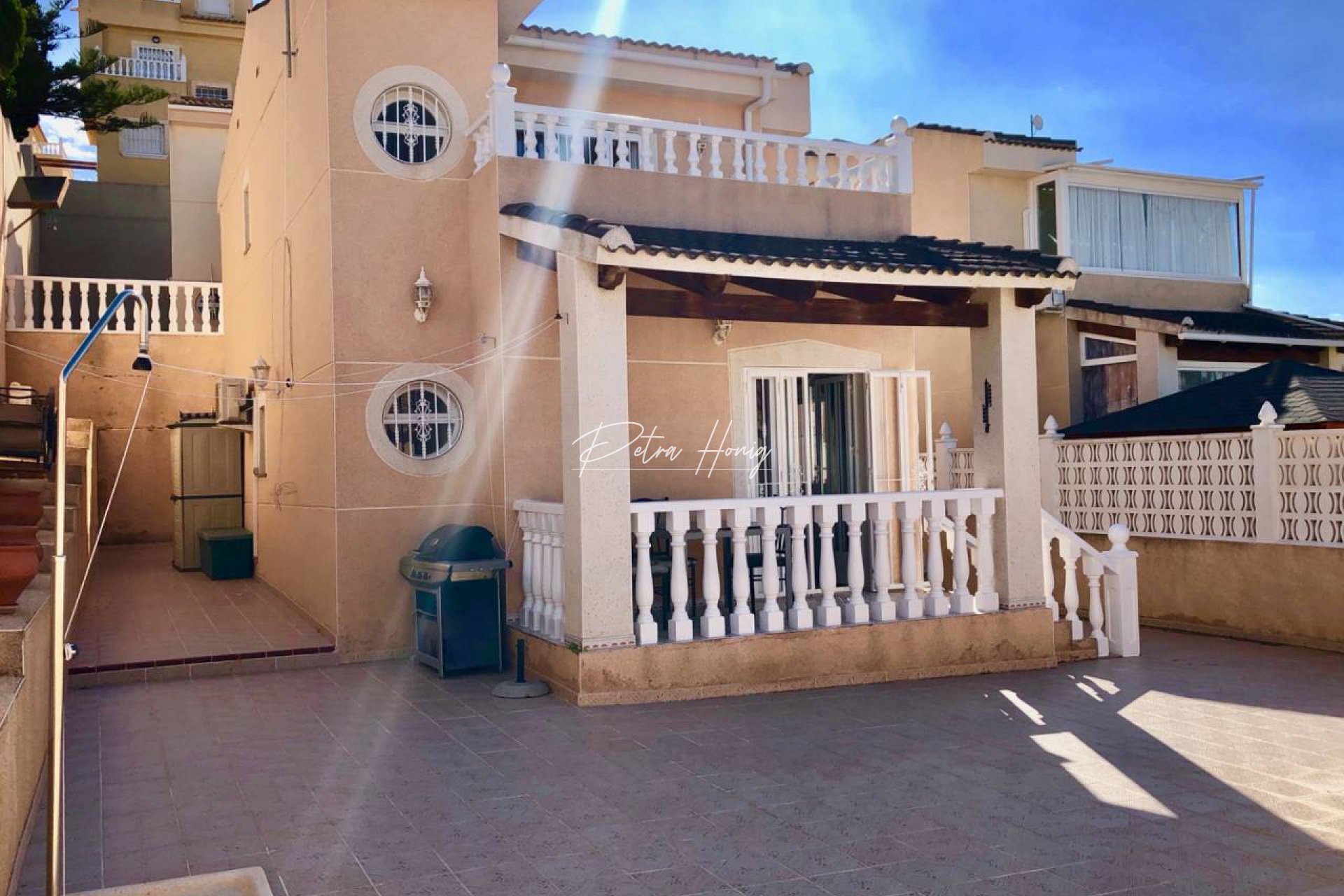 Gebrauchtobjekte - Einfamilienhaus - Ciudad Quesada