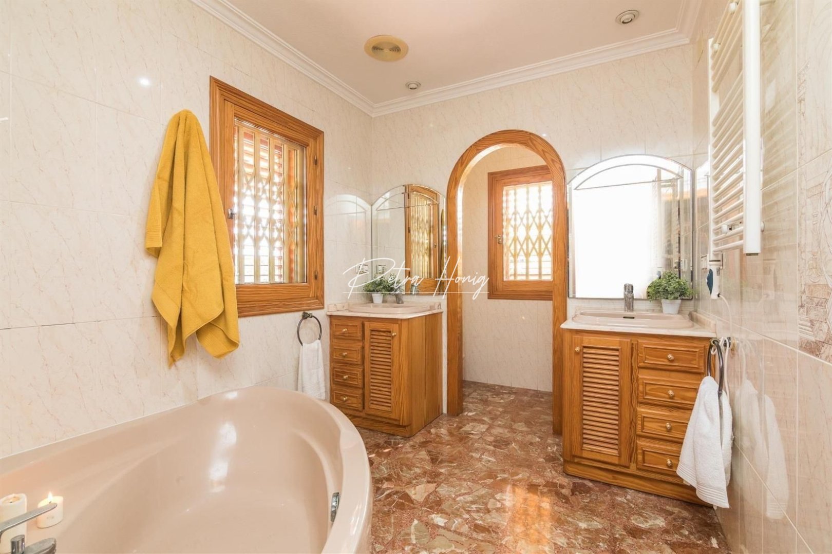 Gebrauchtobjekte - Einfamilienhaus - Elche - Corte Ingles