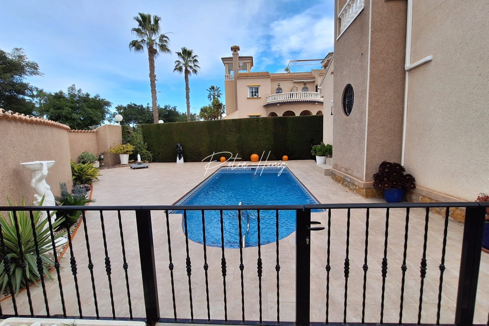 Gebrauchtobjekte - Einfamilienhaus - Guardamar del Segura - El Raso, Guardamar