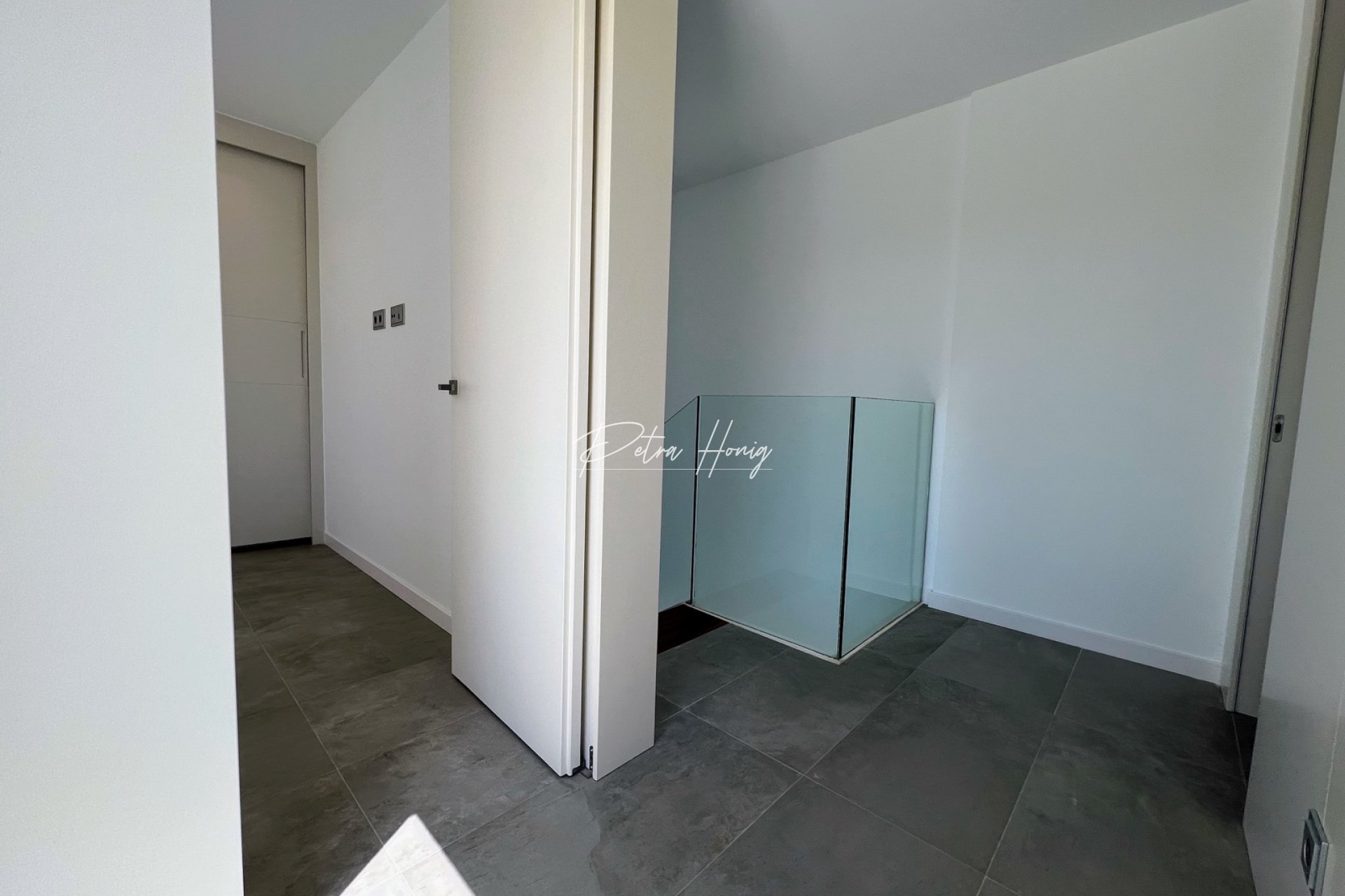 Gebrauchtobjekte - Einfamilienhaus - LAS COLINAS GOLF RESORT