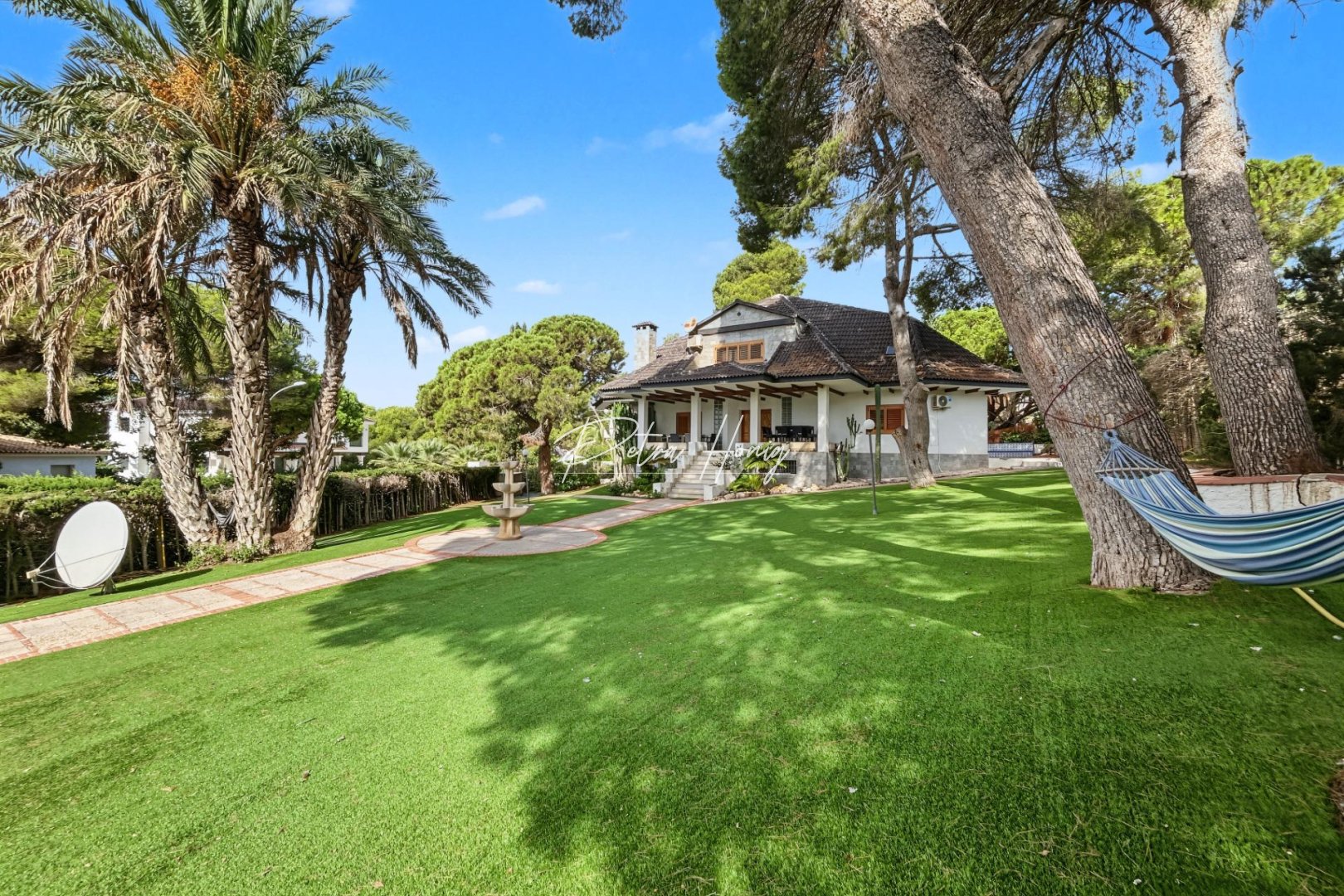 Gebrauchtobjekte - Einfamilienhaus - Orihuela Costa - Campoamor