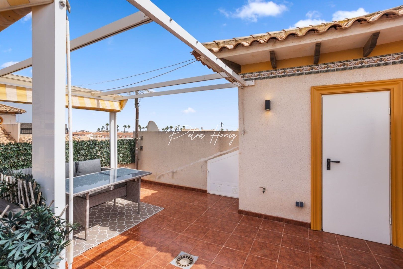 Gebrauchtobjekte - Einfamilienhaus - Orihuela Costa - La Regia