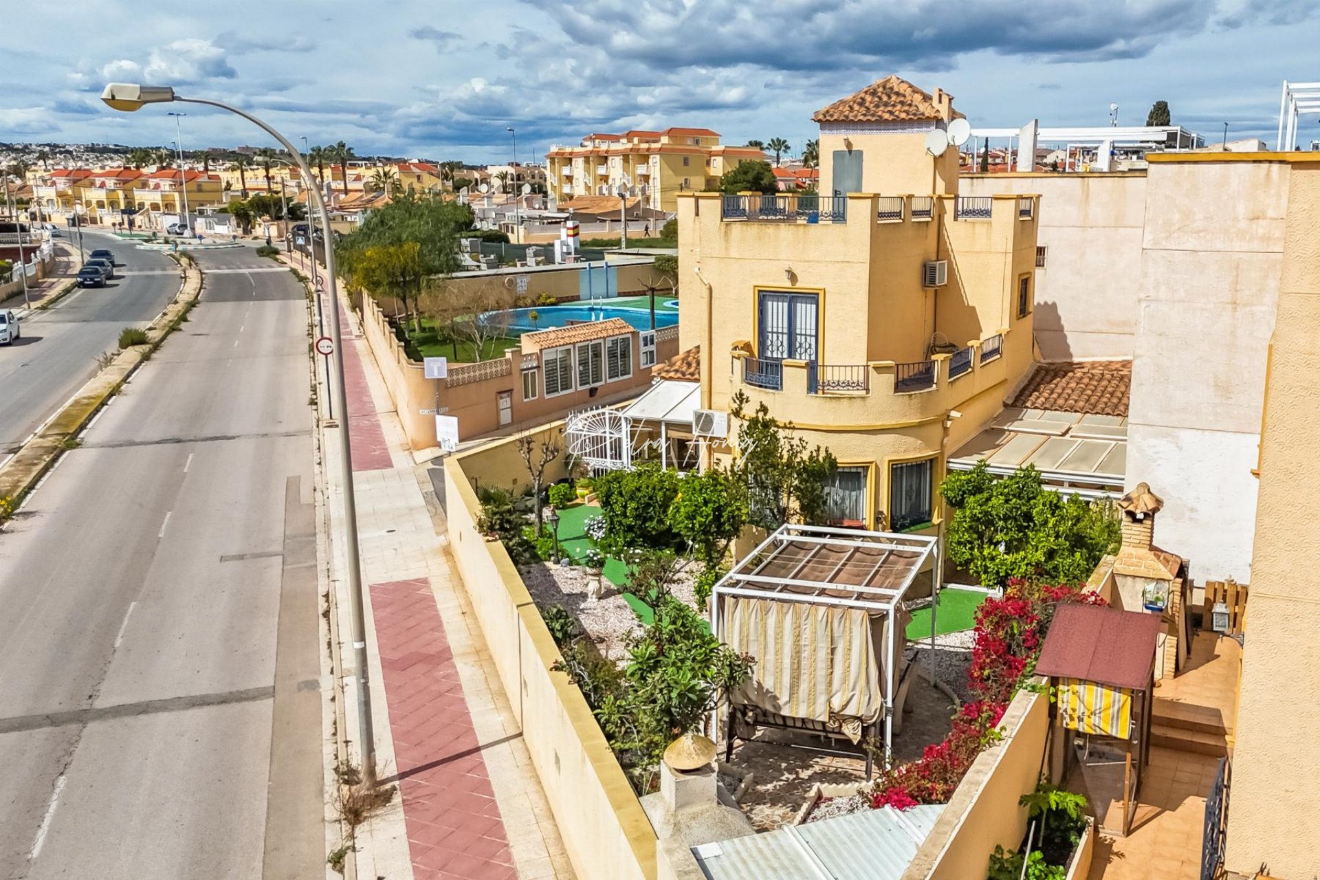 Gebrauchtobjekte - Einfamilienhaus - Orihuela Costa - La Zenia- Orihuela costa