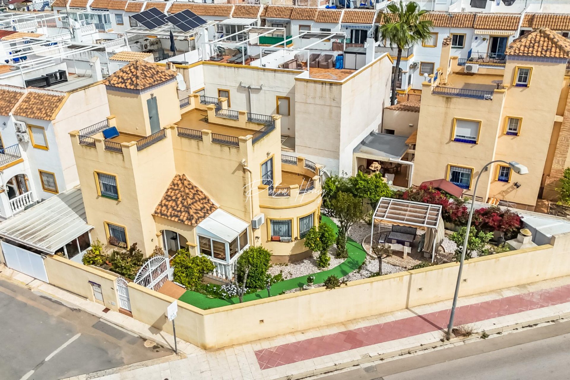 Gebrauchtobjekte - Einfamilienhaus - Orihuela Costa - La Zenia- Orihuela costa