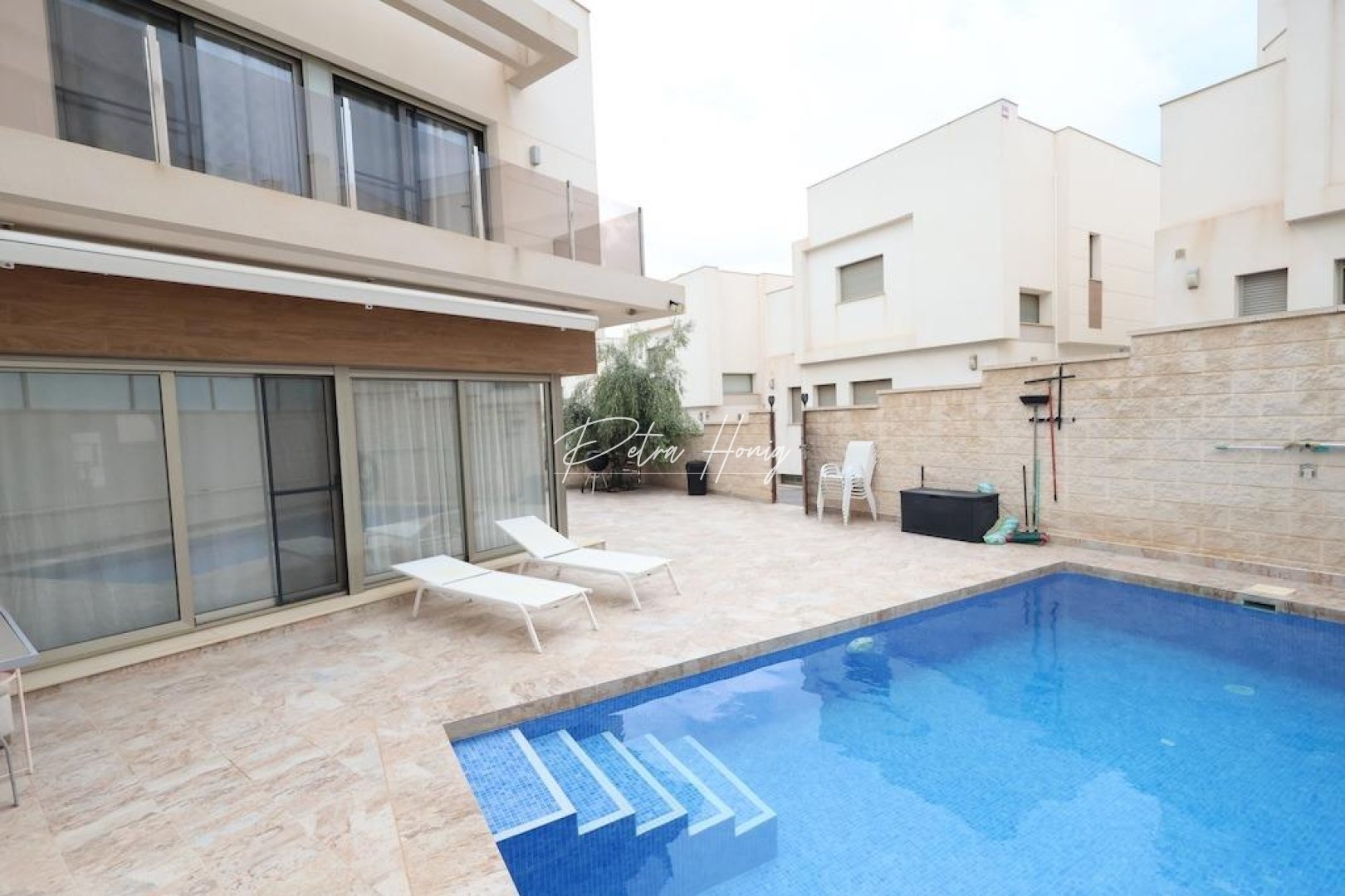 Gebrauchtobjekte - Einfamilienhaus - Orihuela Costa - Villamartín-Las Filipinas