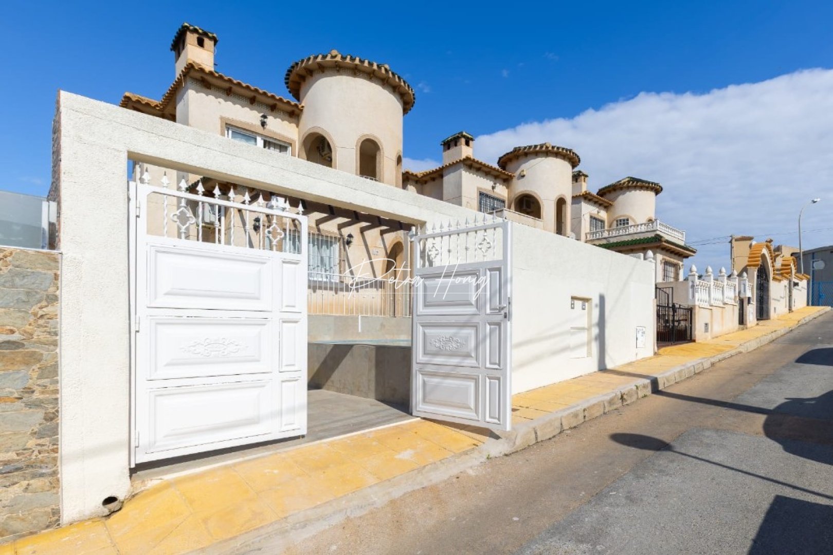 Gebrauchtobjekte - Einfamilienhaus - Orihuela Costa - Villamartin