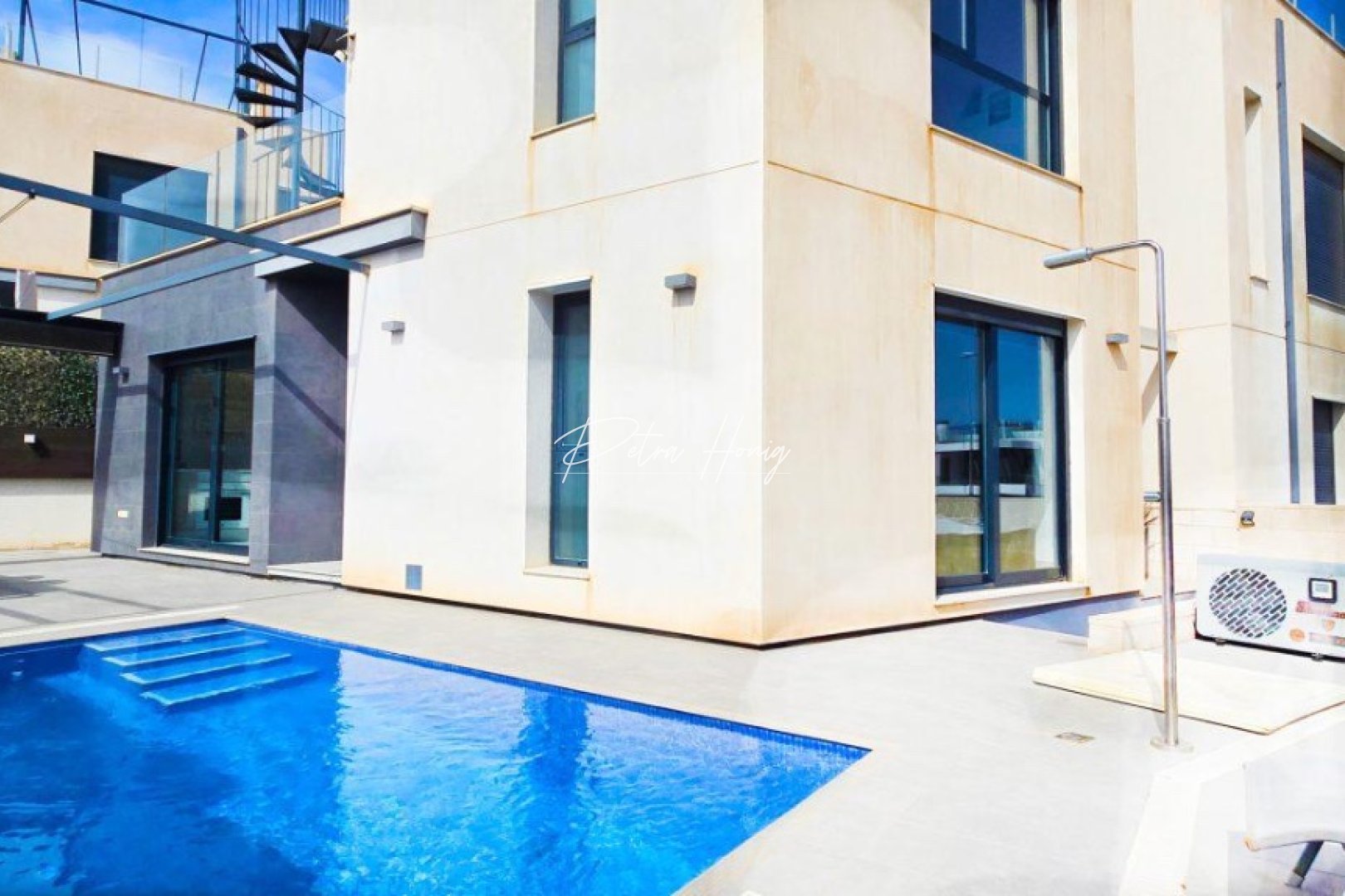 Gebrauchtobjekte - Einfamilienhaus - Orihuela Costa - Villamartin